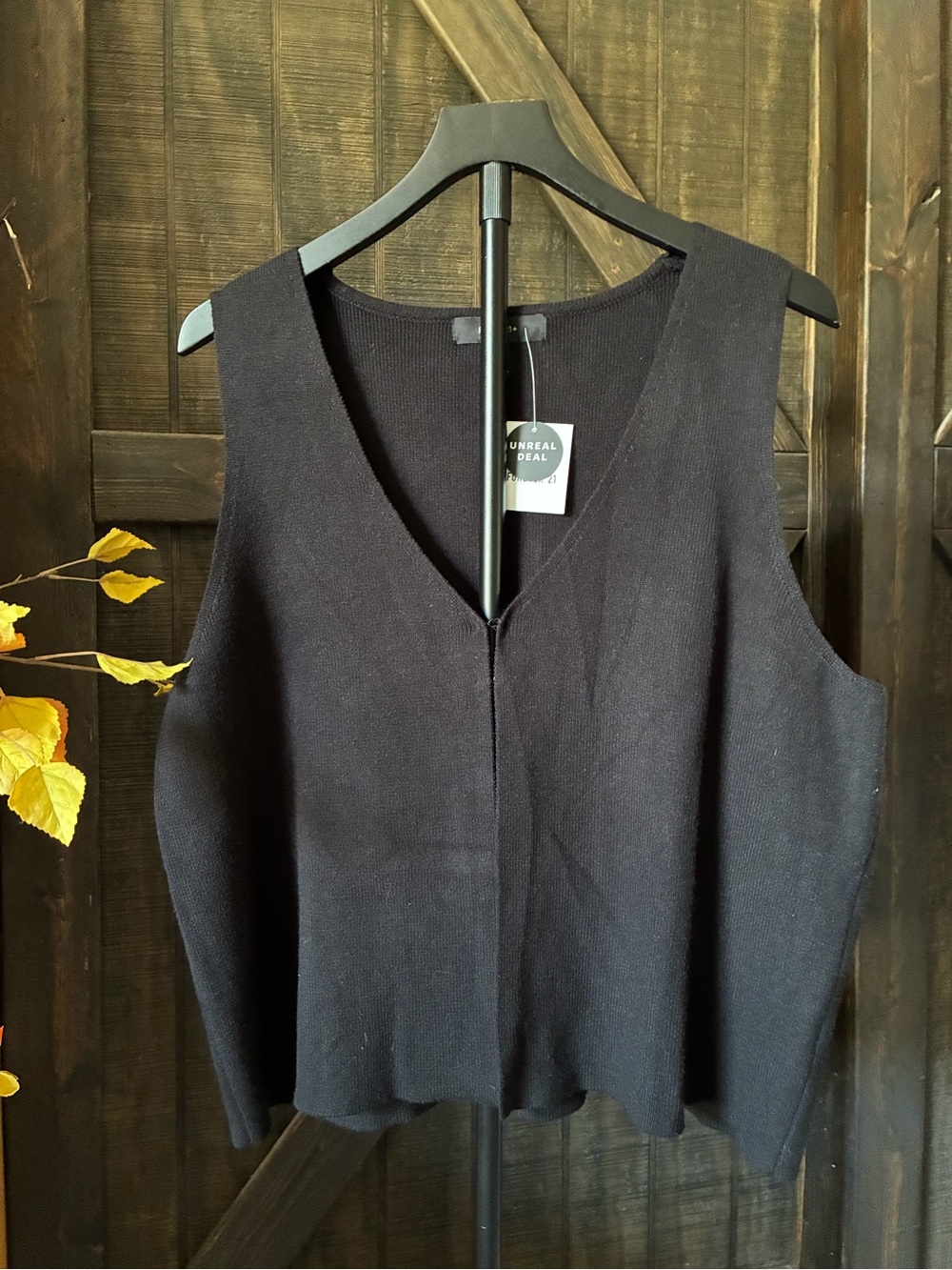 Forever 21 Black V-Neck Knit Tank